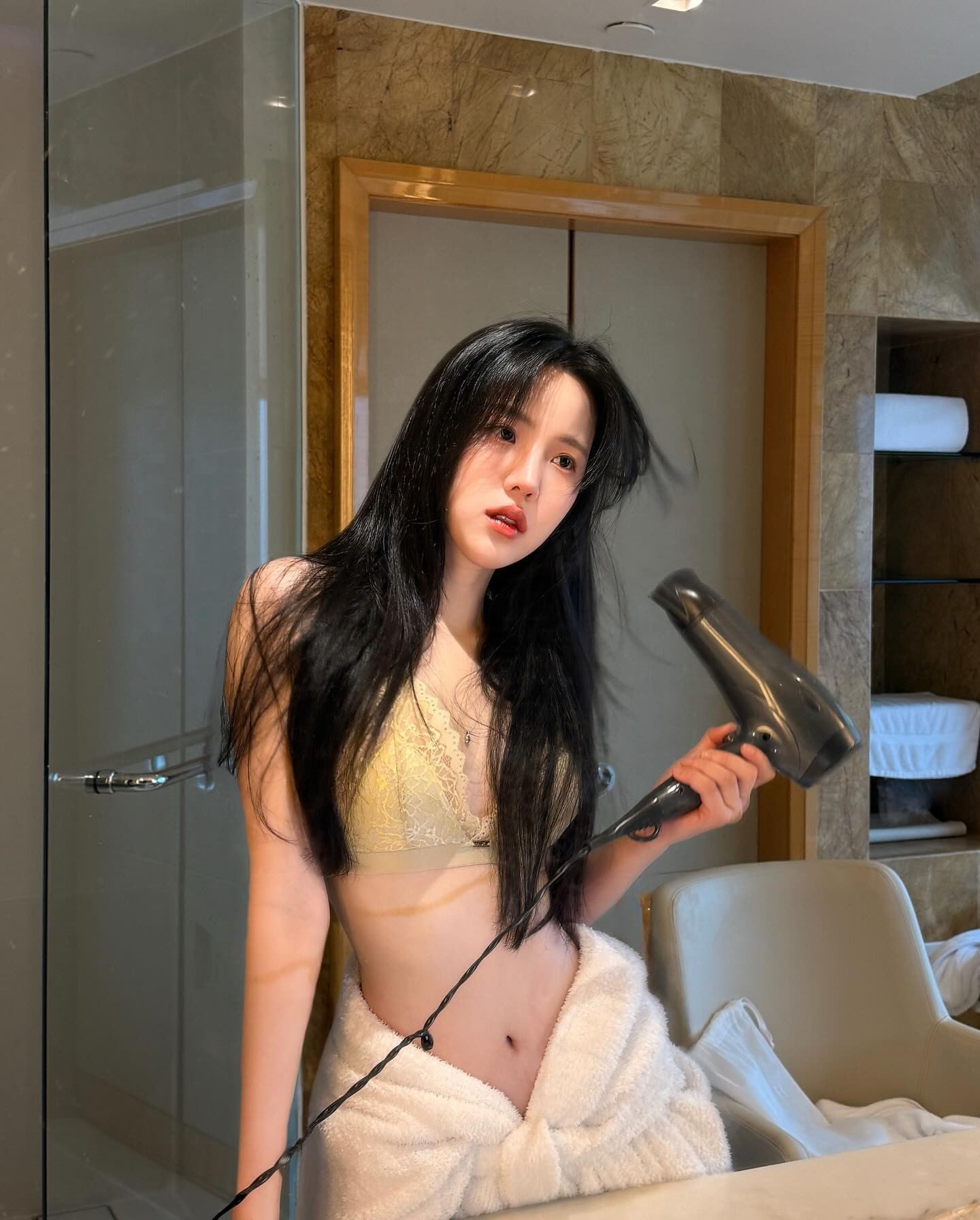 เปิดวาร์ป เจณิสตา พรหมผดุงชีพ สาวหมวยหน้าสวย จากรั้วมหิดล